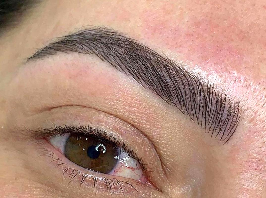 Best Eyebrow Pens for Microblading