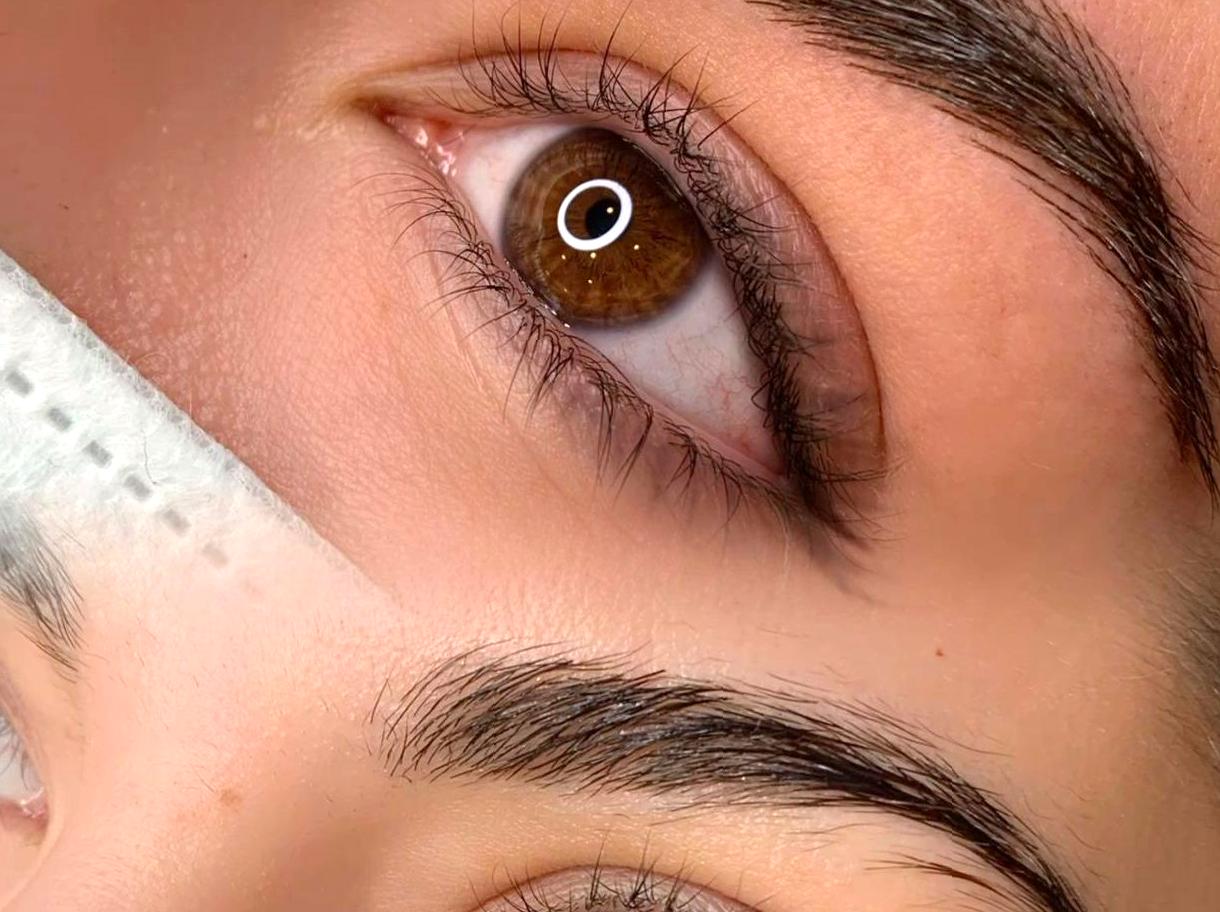 The Value of Eyebrow Microblading: Is It Worth It?