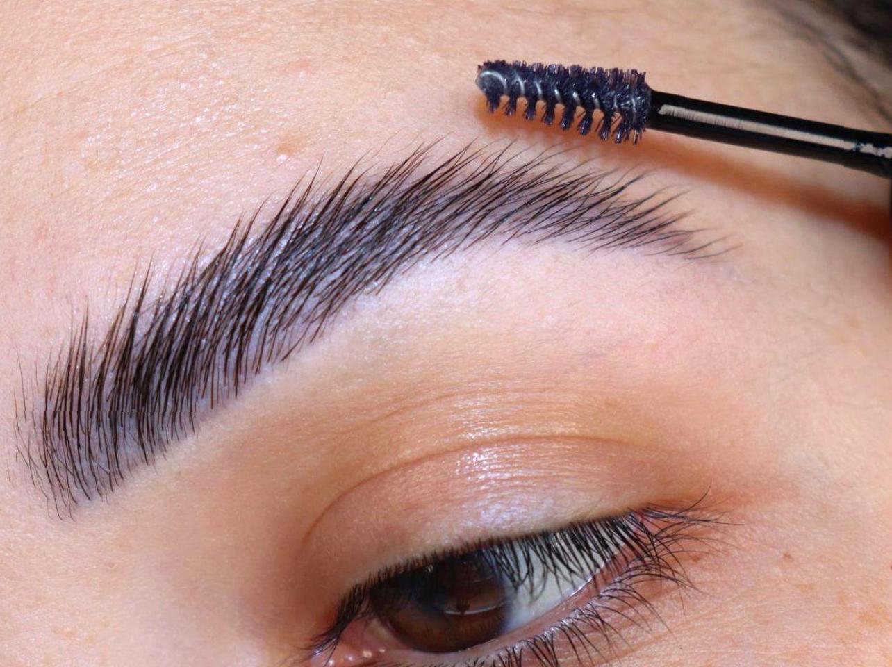 The Essential Information on Feather Touch Brows