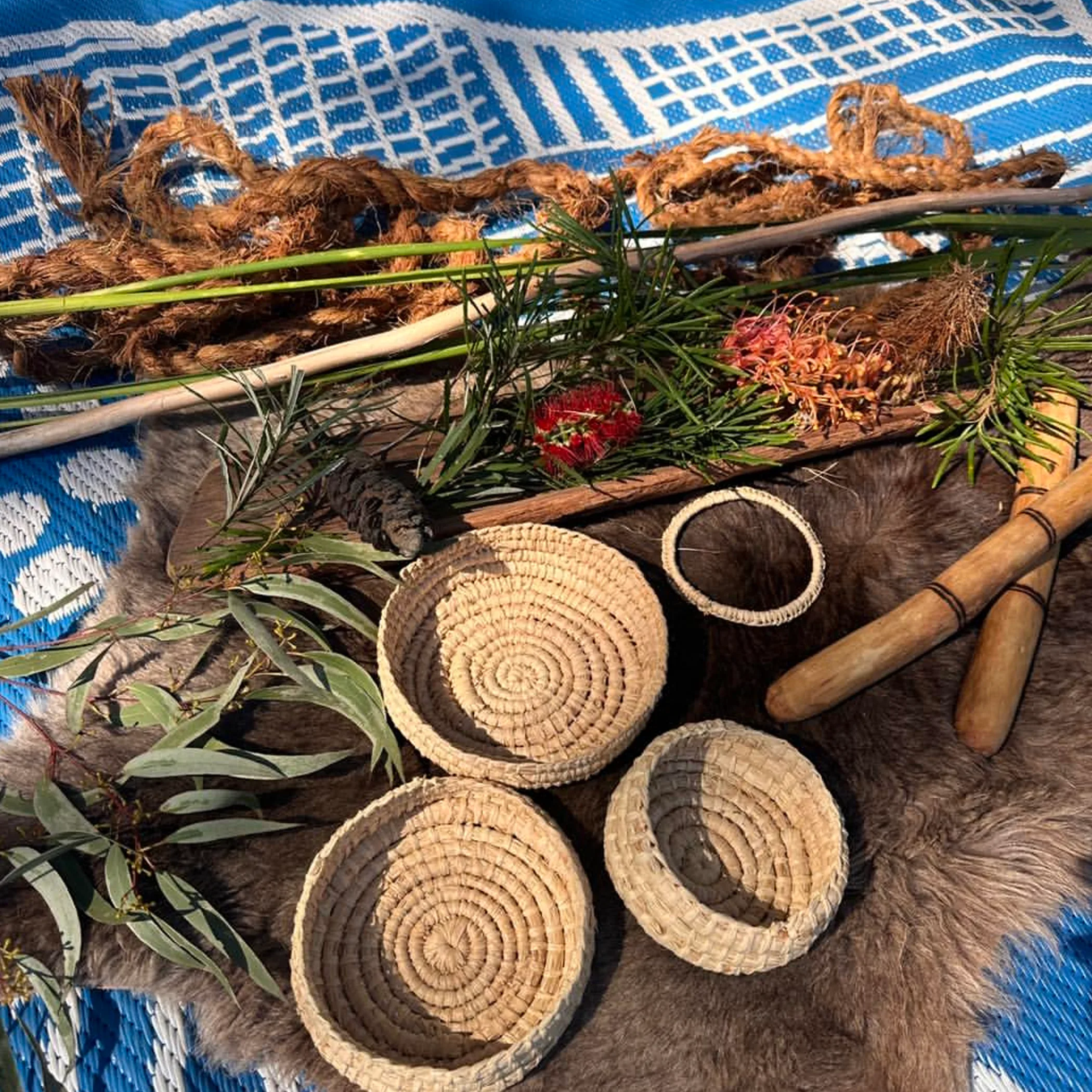 aboriginal cultural weaving materials